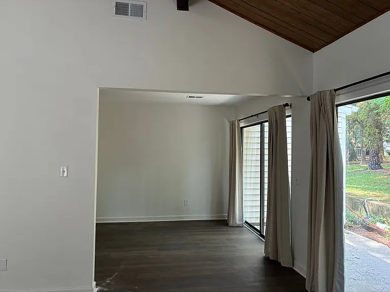 221 Mariners Row — Photo 8