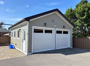 751 Phillip Murray Ave Unit 3, Oshawa, ON L1J 1J2