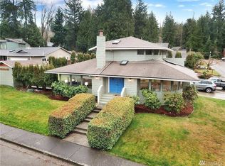 3000 Windtree Ct, Bellingham, WA 98229