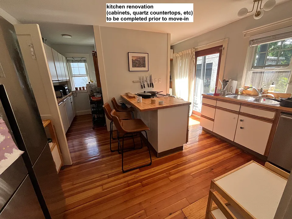 kitchen renovation (cabinets, quartz countertops, etc) to be completed prior to move-in