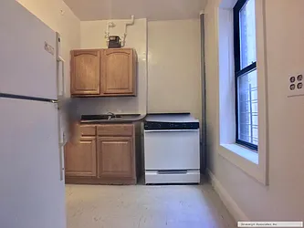 Rented by Sovereign Associates