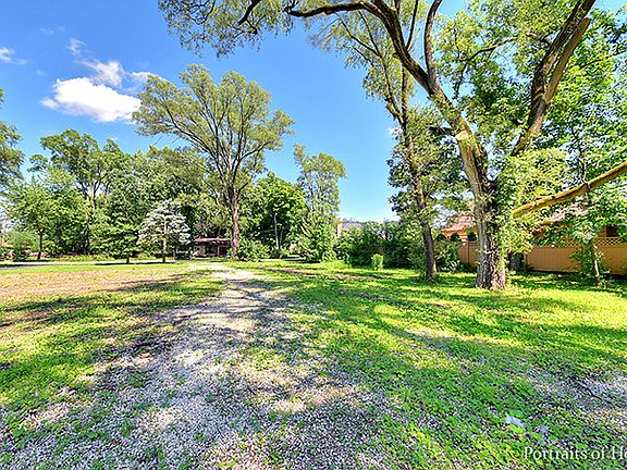 3rd image of N254 Woodland Dr