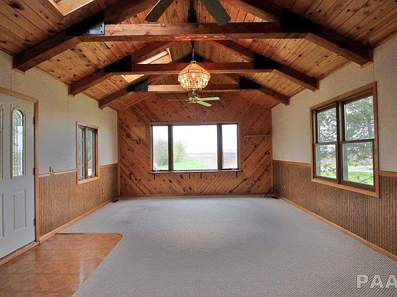 4th image of 615 County Road 1200 N