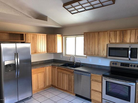 3rd image of 8840 W Vogel Ave