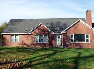 22 Old Pendleton Ave, Chicopee, MA 01020