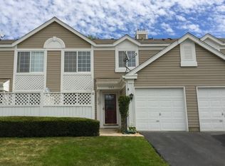 305 Gregory St, Aurora, IL 60504