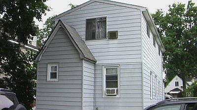 1st image of 136 Barwick St