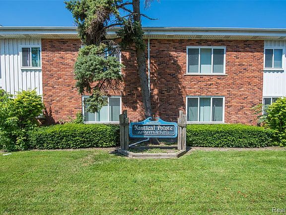 2nd image of 25885 Jefferson Ave #4