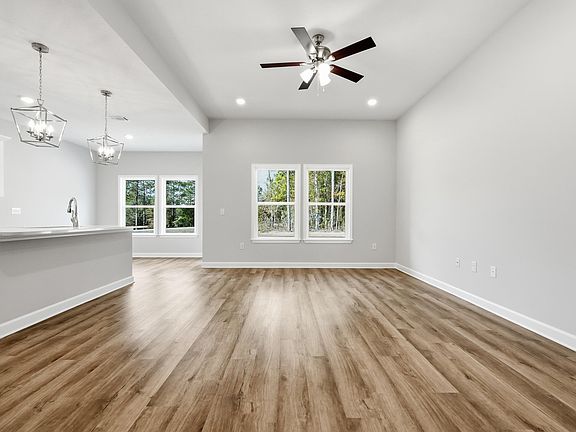 4th image of 6102 Mildreds Way