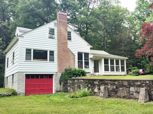 340 Metzger Rd, Rhinebeck, NY 12572