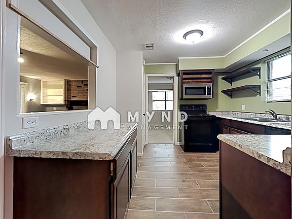 4th image of 10019 Golden Sunshine Dr