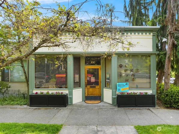 300 19th Avenue, Seattle, WA 98122