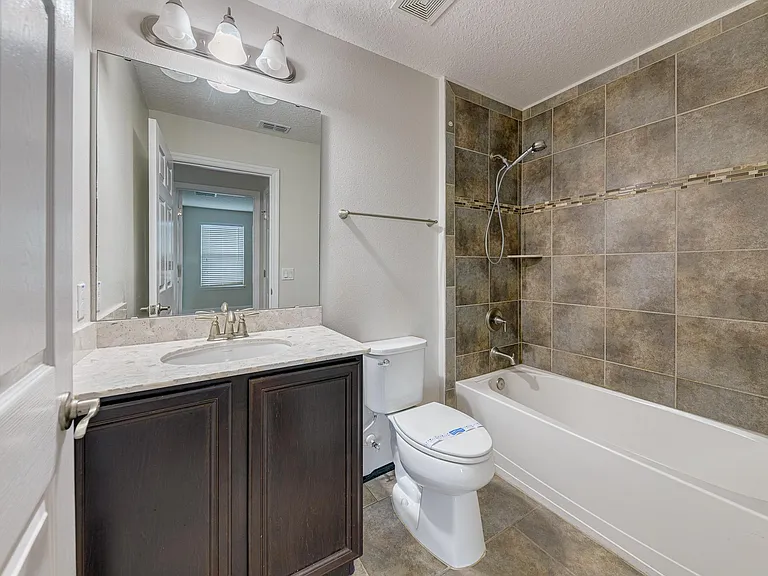 3723 Paradiso Cir — Photo 27