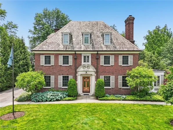 2568 Fairmount Blvd, Cleveland Heights, OH 44106