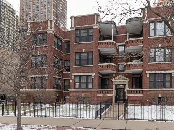445 W Melrose St, Chicago, IL
