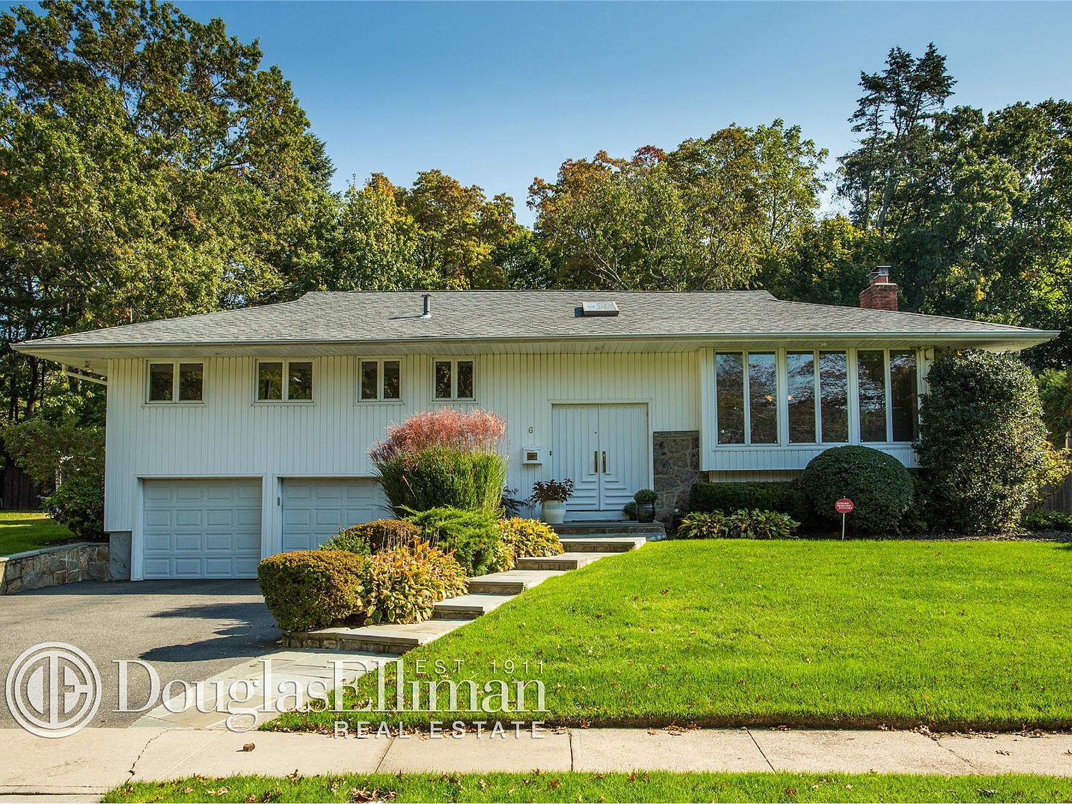 6 Beatrice Ln Old Bethpage NY 11804 Zillow