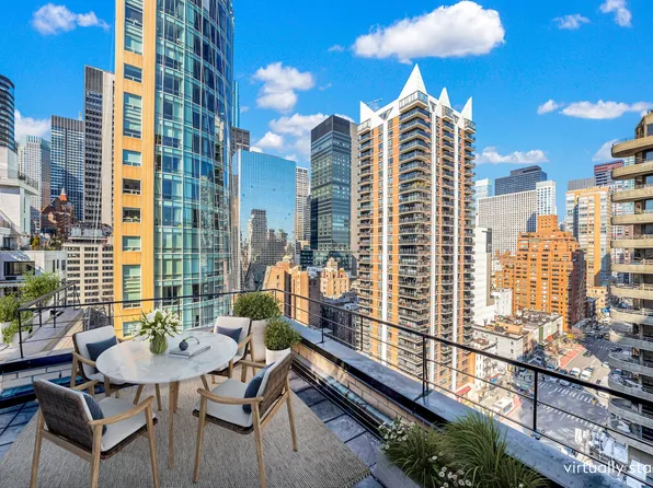 301 East 48th Street image 1 of 14