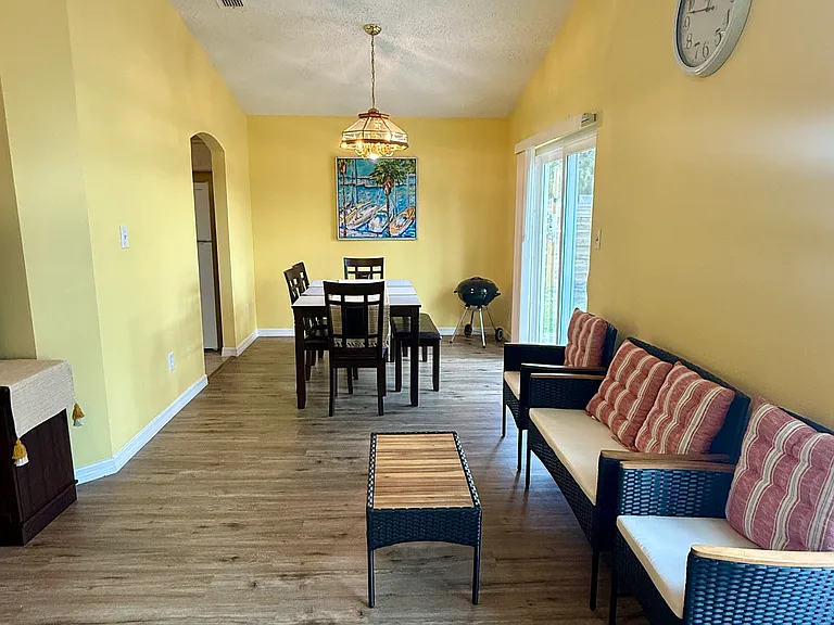 4885 Warrior Ln — Photo 4