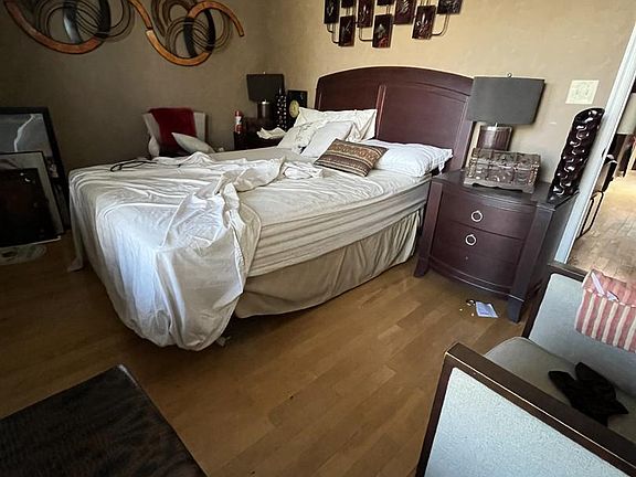 3rd image of 1109 Penn St NE APT 4