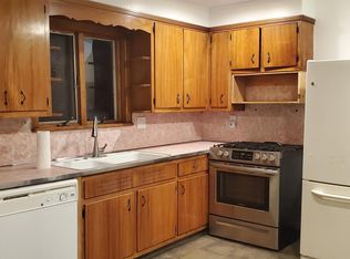 204 Vineyard Ave #T, Highland, NY 12528