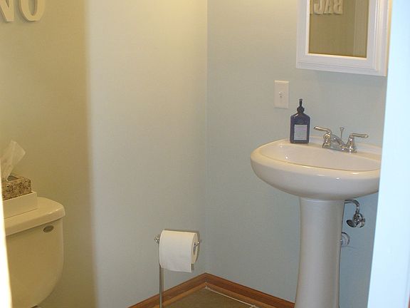 Part of Lower Lvl Bath