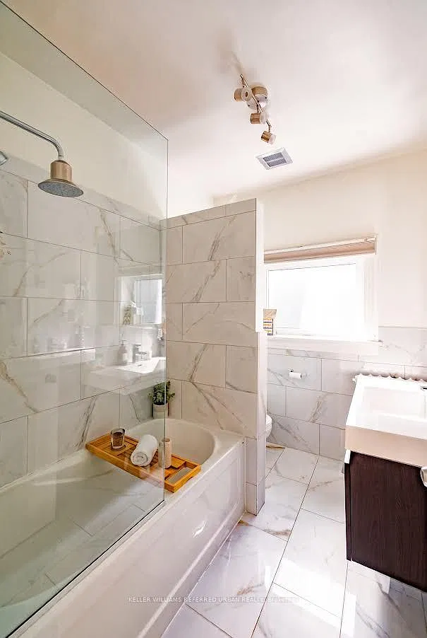 3 bed, $3,795 — Photo 3