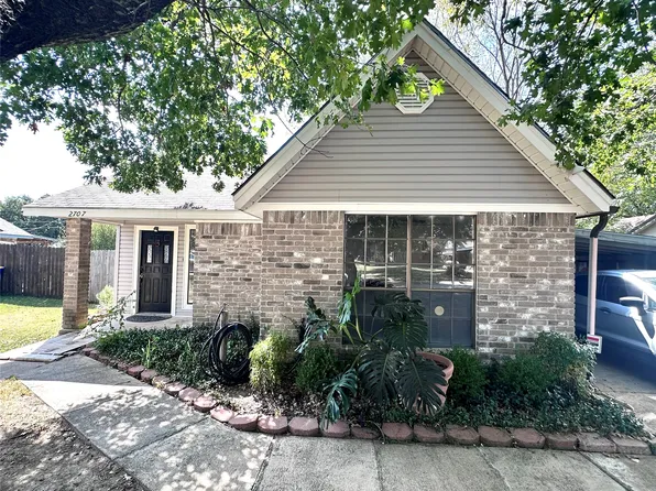 2707 Lexington Cir, Seagoville, TX 75159