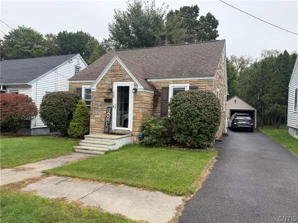 10 Dexter Ave, Whitesboro, NY 13492