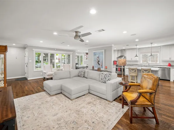 3806 Durness Way, Houston, TX 77025