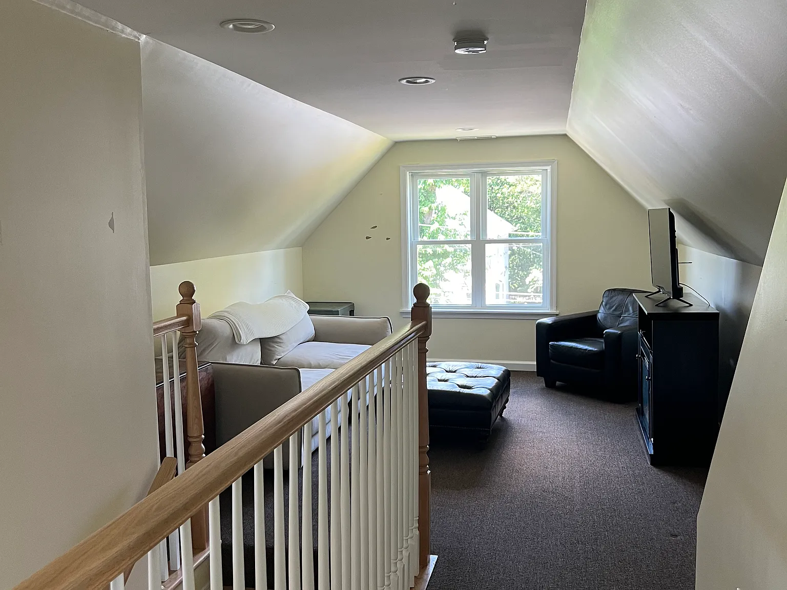 2 bed, 1000 sqft, $1,790 — Photo 1