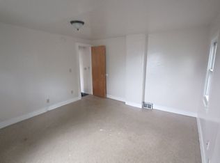 136 S Giles St, Bridgeton, NJ 08302