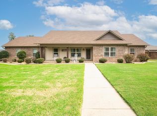 169 Creekside Dr, Austin, AR 72007