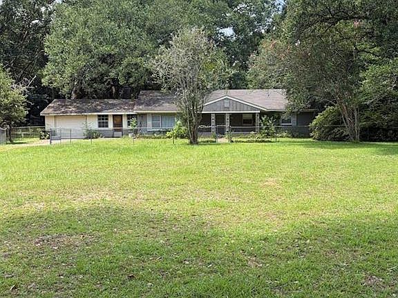 3rd image of 75525 State Highway 3241 Rd