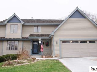 10322 Y St, Omaha, NE 68127