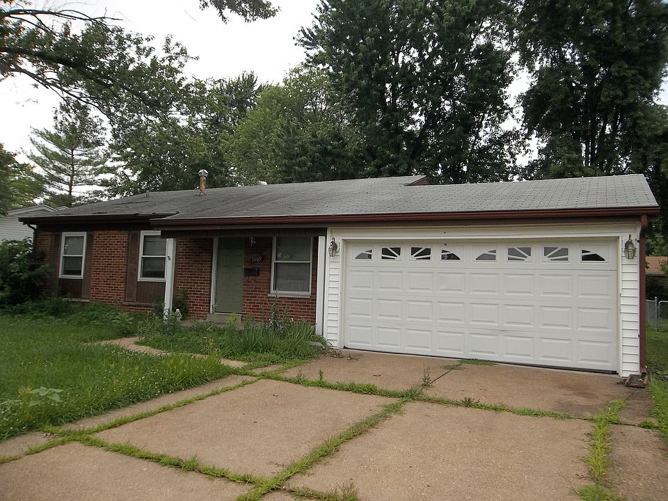 1st image of 7409 Fox Crest Dr