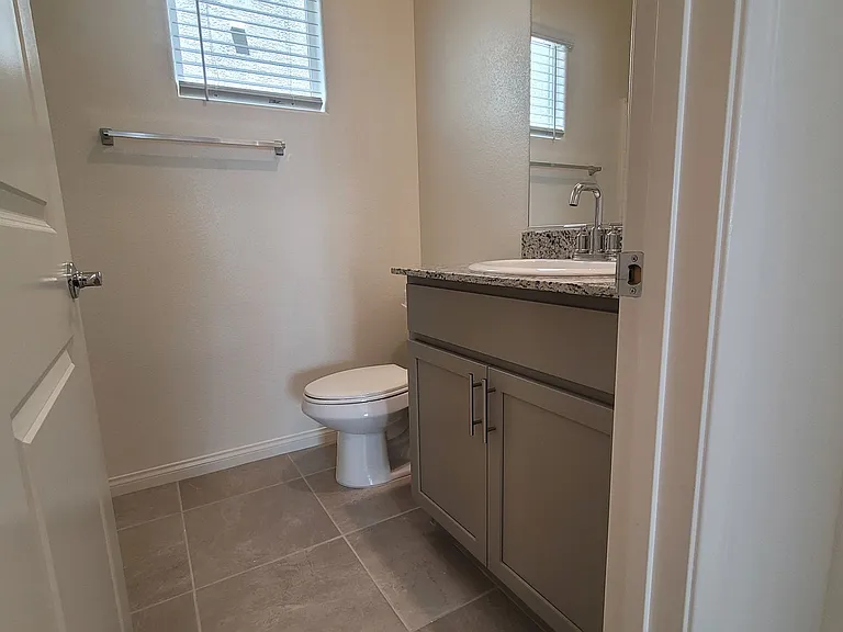 4552 Merlot Hills Ave — Photo 12