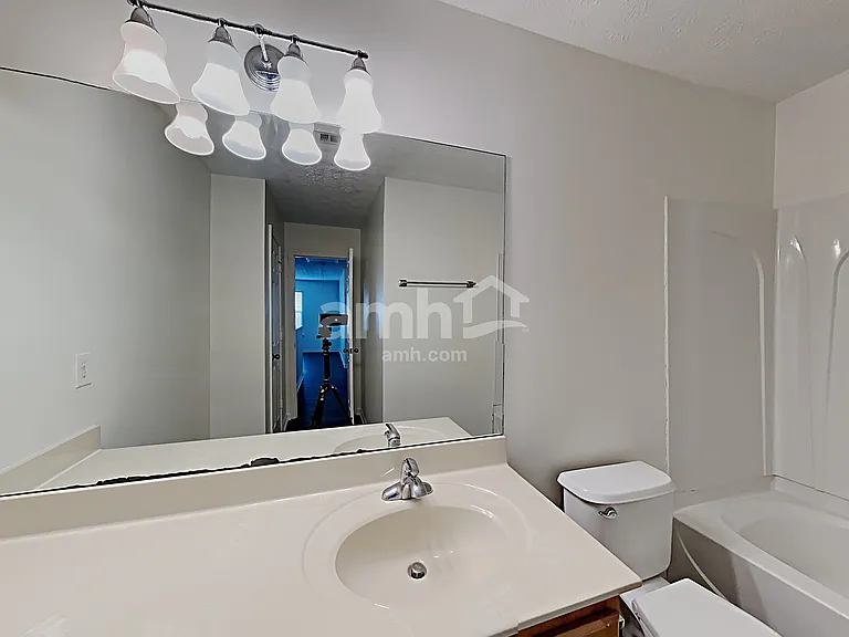 2641 Farmstead Ct — Photo 26