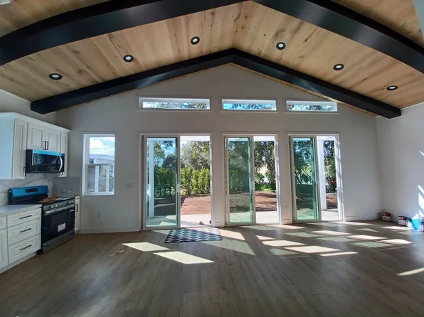 319 E Ramona St, Covina, CA 91723