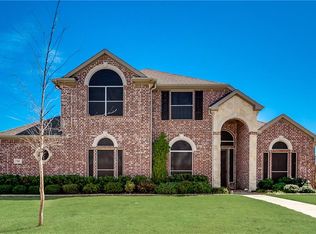 701 Sunrise Dr, Kennedale, TX 76060