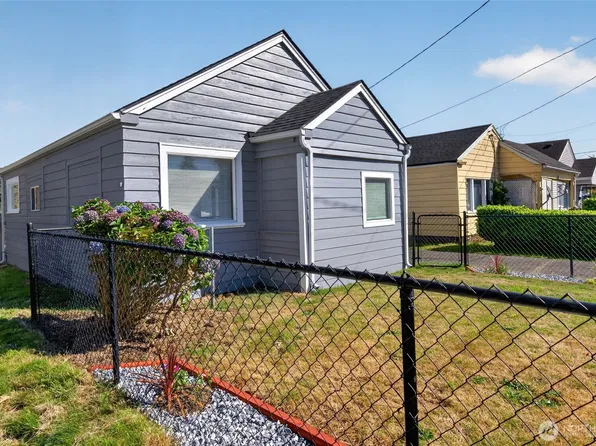 2106 W 2nd Street, Aberdeen, WA 98520