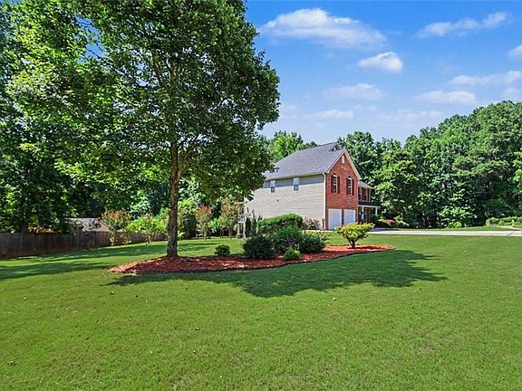 4th image of 447 Plantation Dr