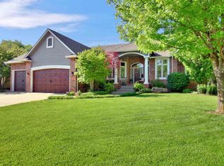 1009 N White Tail Ct, Wichita, KS 67206