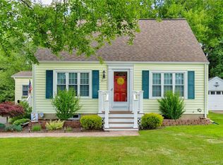 311 Peach Orchard Rd, Waterbury, CT 06706