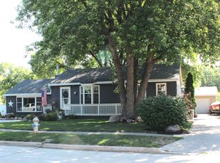 617 Roosevelt St, Polk City, IA 50226