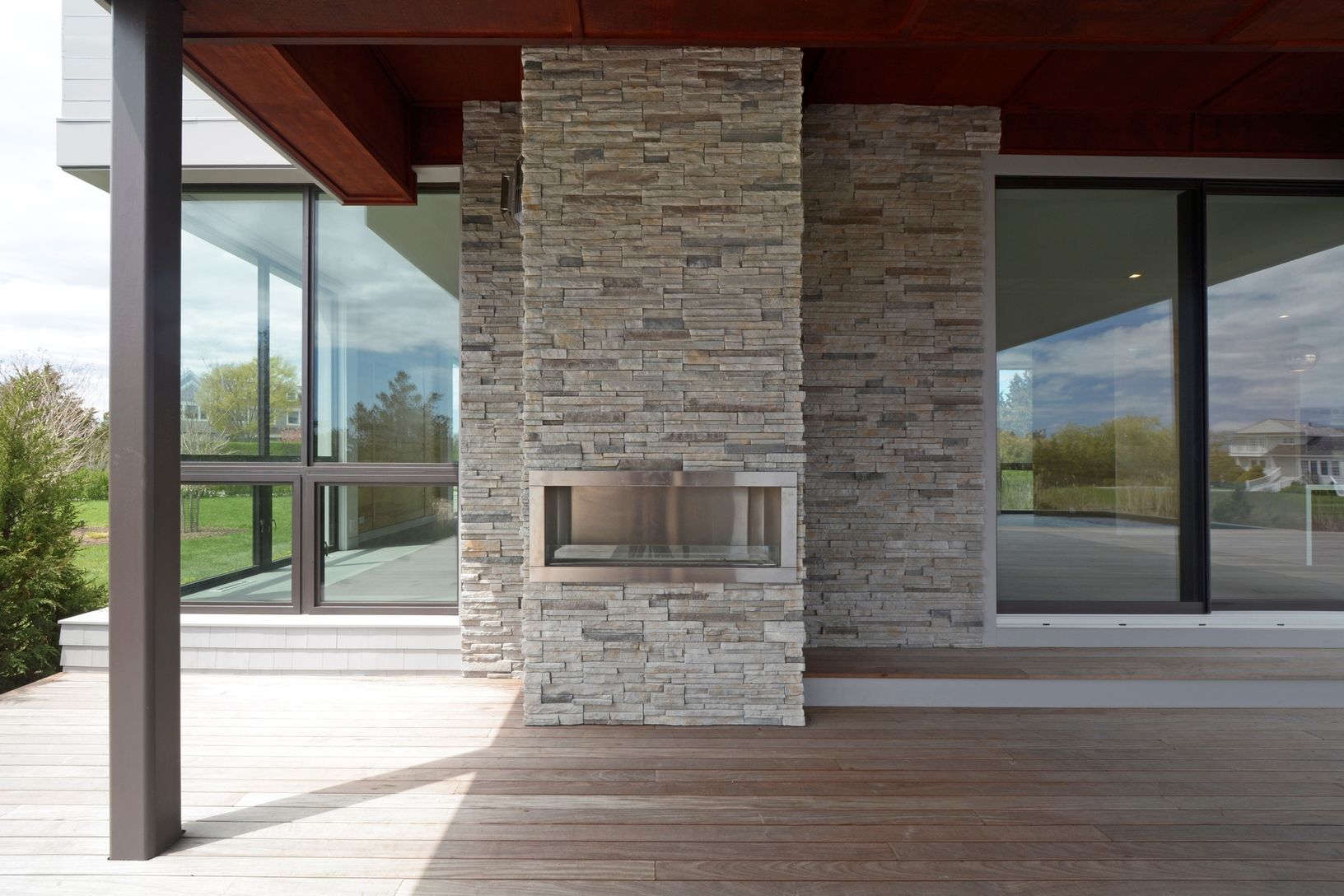  Outdoor Fireplace