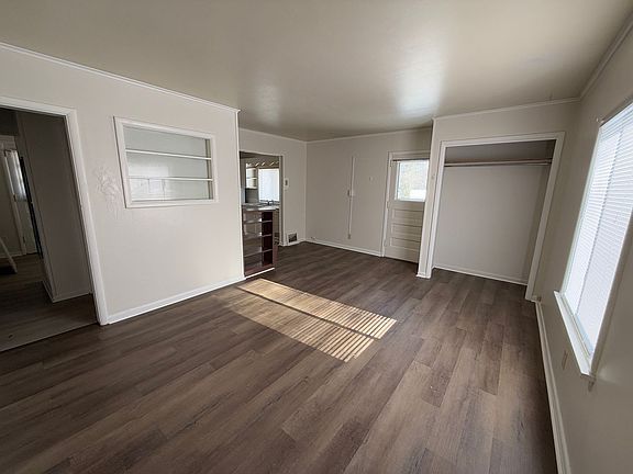 5th image of 1106 Napoleon Rd #D