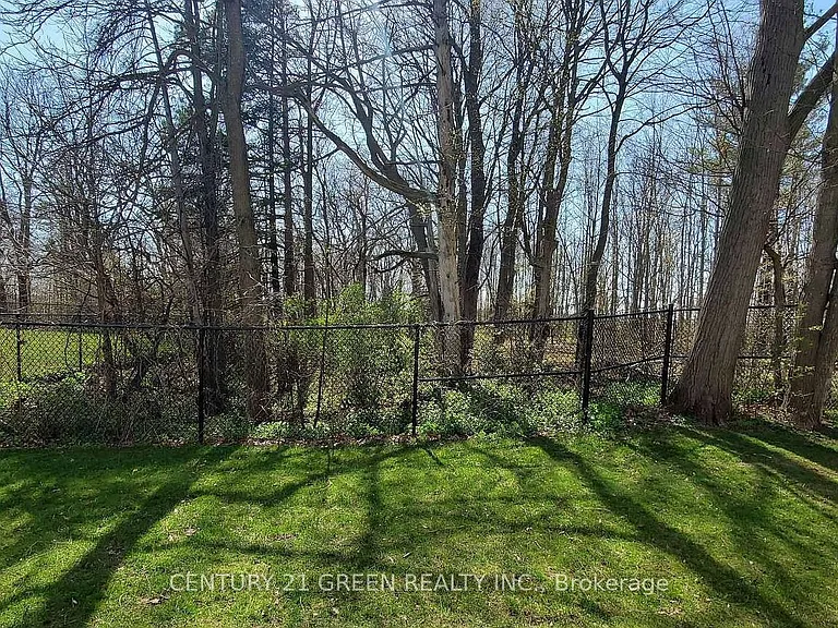 570 Linden Dr #27 — Photo 8