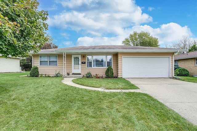 1st image of 1316 Amber Dr