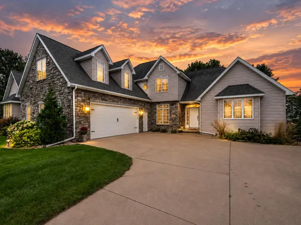 4469 W Fieldwood Ln, Appleton, WI 54913