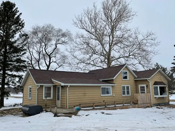 32288 200th St, Reinbeck, IA 50669